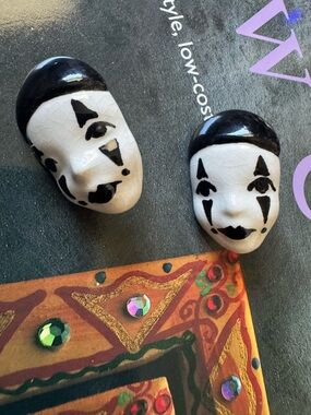 Vintage Preowned porcelain clips ons